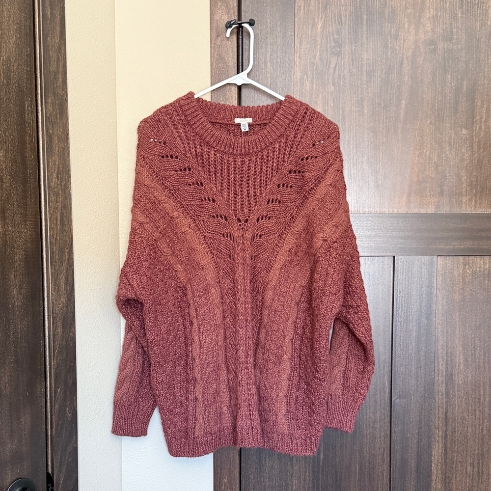 Urban Outfitters Madison Ecote Cable Knit Crewneck Sweater Size Medium NWT - Picture 2 of 11